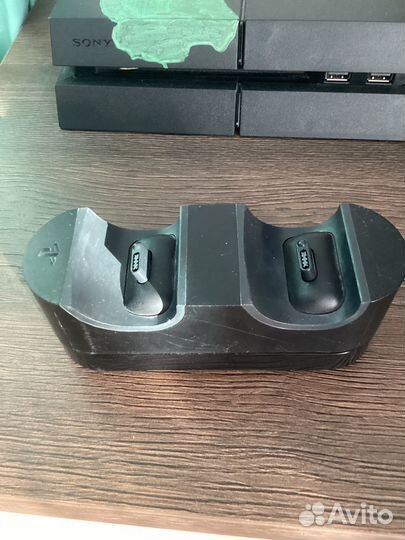 Зарядка для джостика ps4