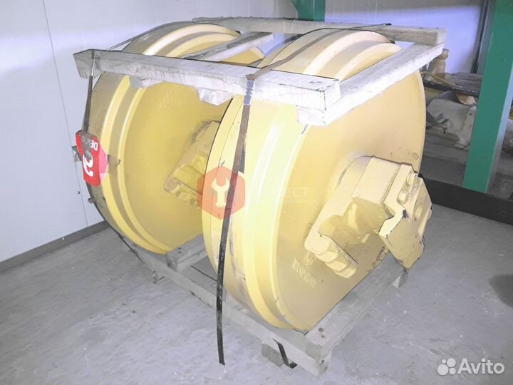 Колесо направляющее Doosan S255LC-V 270-00015