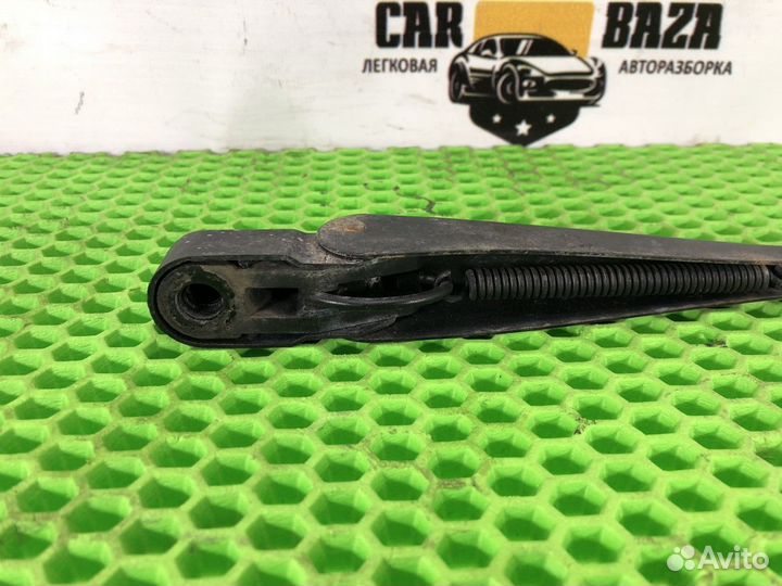 Поводок стеклоочистителя задний Ford C-Max