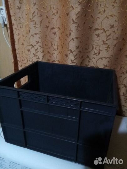 Ящик пластиковый