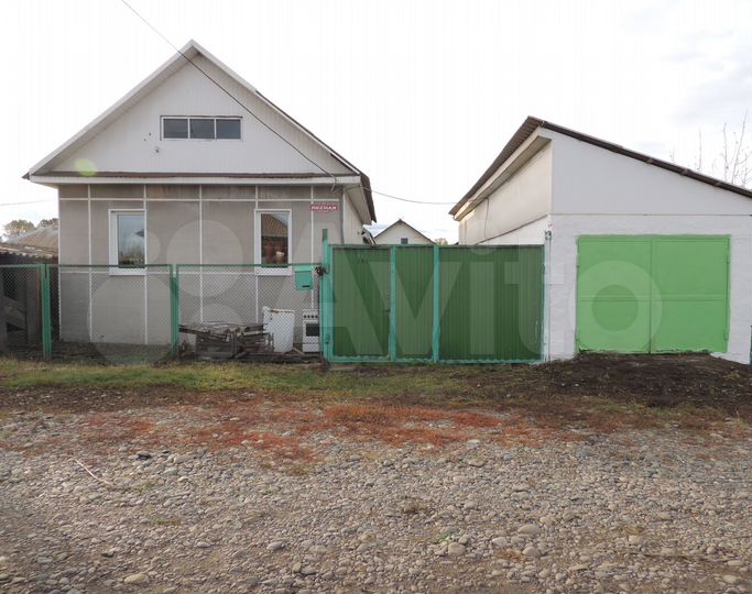 Дом 72 м² на участке 5,2 сот.