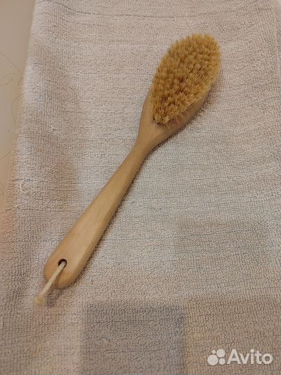Массажная щётка. Щетка сухого массажа