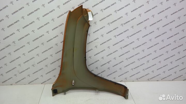 Крыло Amarok 2010