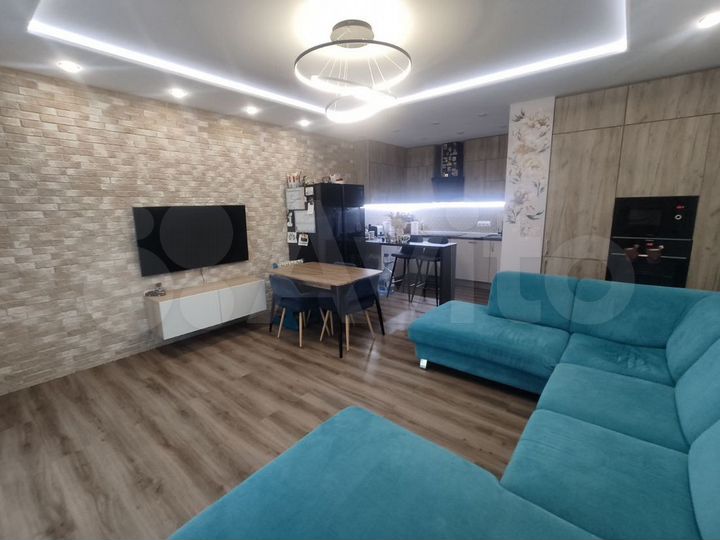 2-к. квартира, 61,1 м², 8/10 эт.