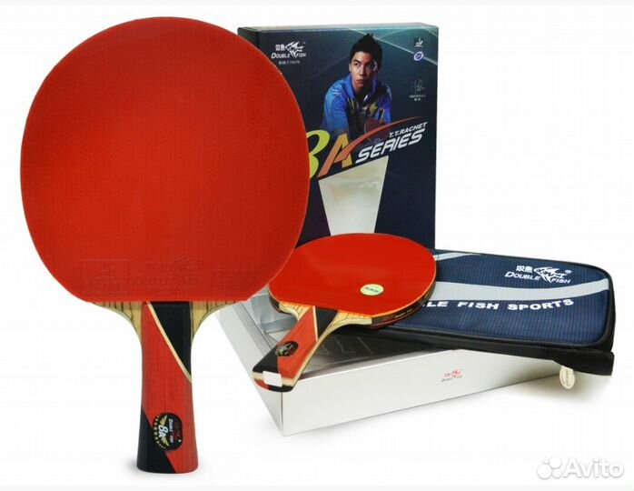 Теннисная ракетка