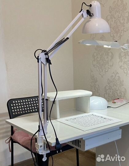 Лампа настольная
