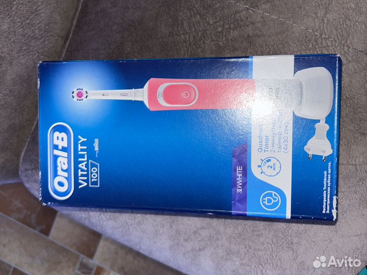 Зубная щетка oral b новая