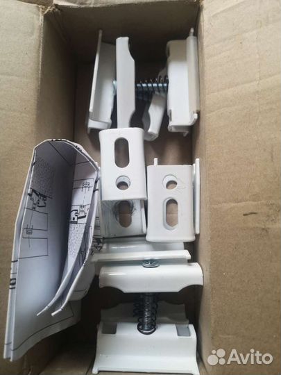 Набор креплений Zehnder