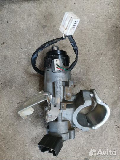 Замок зажигания Hyundai Solaris седан G4FC 2013