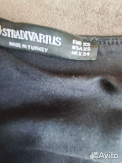 Топ на одно плечо Stradivarius