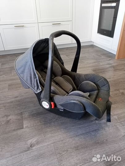 Автокресло для перевозки ребенка в автомобиле
