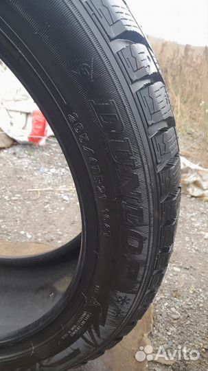 Rubber Wheels Standard 265/45 R21