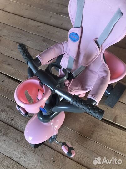 Детский велосипед с ручкой