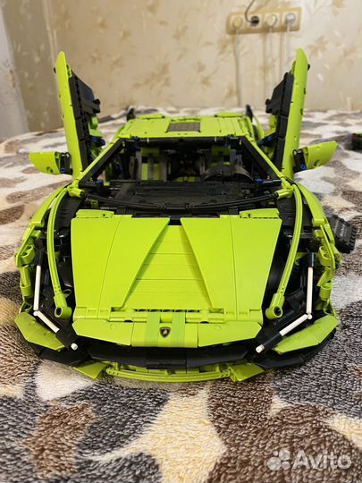 Lego technic 42115 Lamborghini Sian оригинал