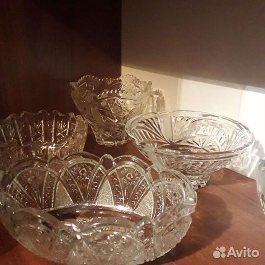 Хрусталь: Конфетницы, Вазы, Салатники. Стопки