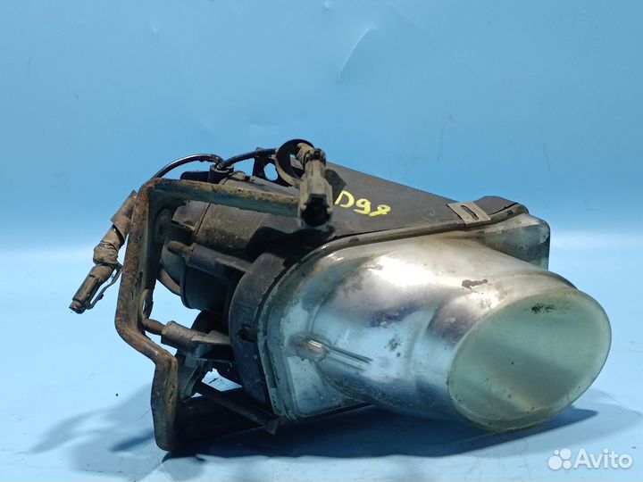 Фара противотуманная для Mitsubishi Galant 8