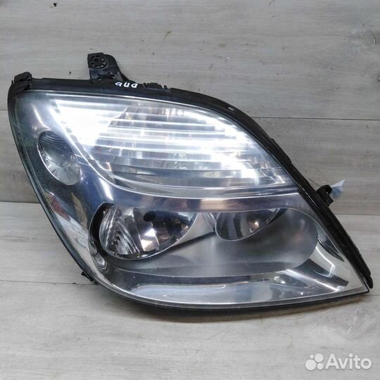 Фара правая Renault Scenic 1