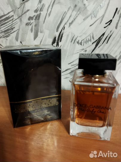 Парфюмированная вода женская. 100мл. Новая