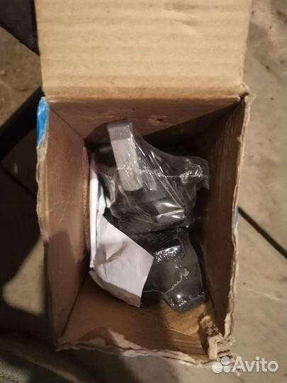 Задние Тормозные колодки toyota avensis t250