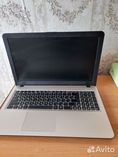 Зарядка на ноутбук asus