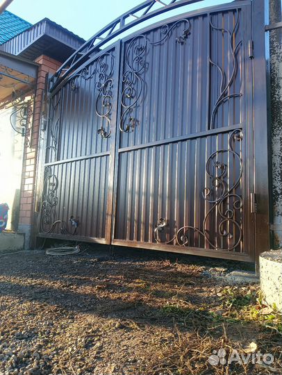 Кованые ворота