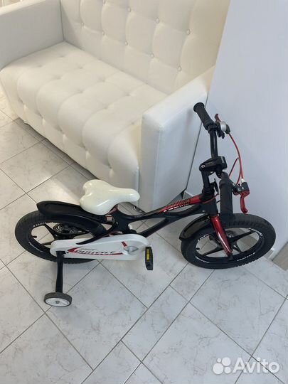 Детский велосипед royal baby space shuttle 16