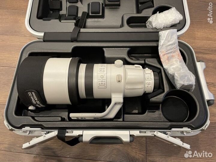 Canon ef 200-400mm f/4l is usm extender 1.4x