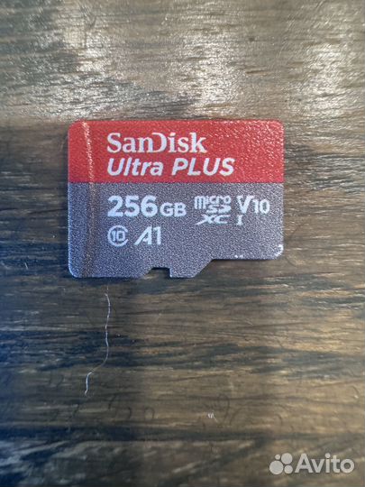 Карта памяти MicroSD Sandisk Ultra Plus 256Гб