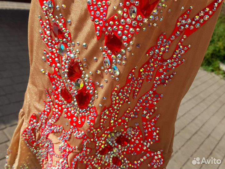 Купальник для художественной гимнастики