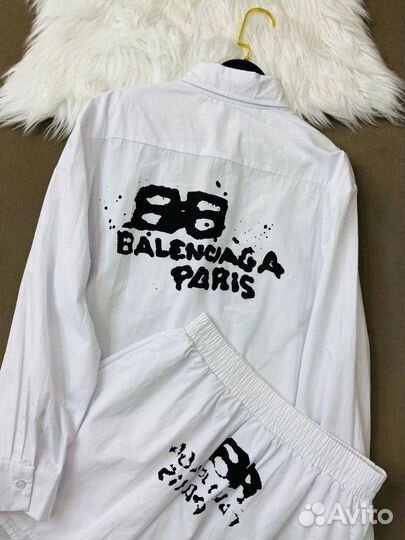 Костюм женский двойка от Balenciaga