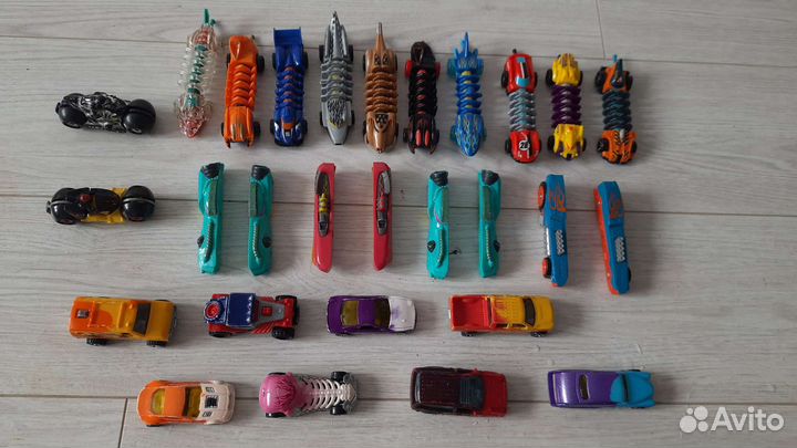 Редкие hot wheels магнитные, меняющие цвет