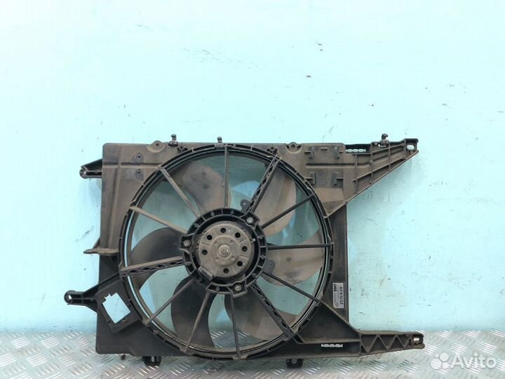 Вентилятор радиатора Renault Scenic (96-г)