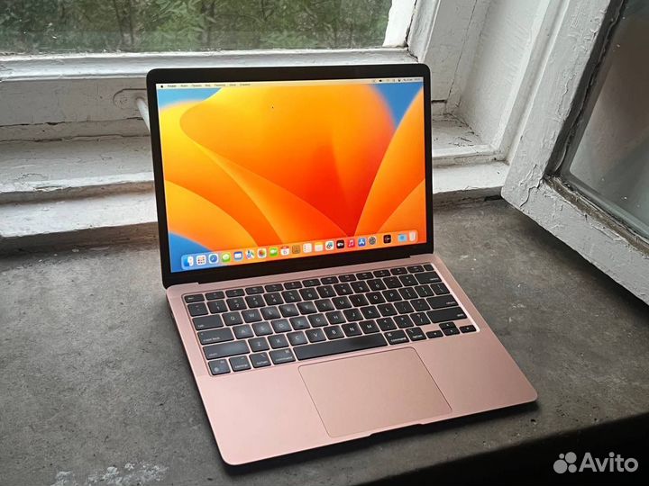 Apple MacBook Air M1 8/256