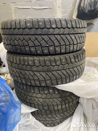 Goodyear UltraGrip Ice 195/65 R15