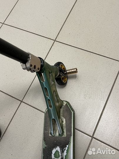 Трюковой самокат