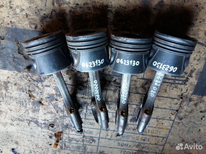 Поршень с шатуном Opel Vectra B 99-02