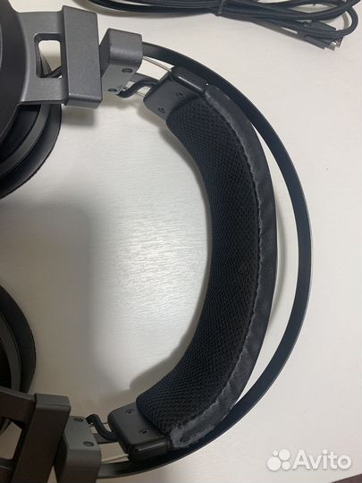 Razer Nari Ultimate наушники