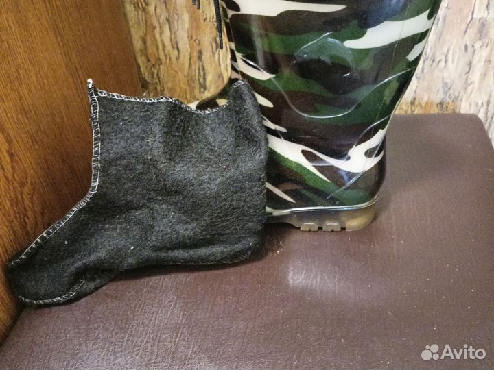 Детские резиновые сапоги
