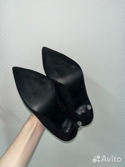 Туфли женские 38 размер черные замшевые