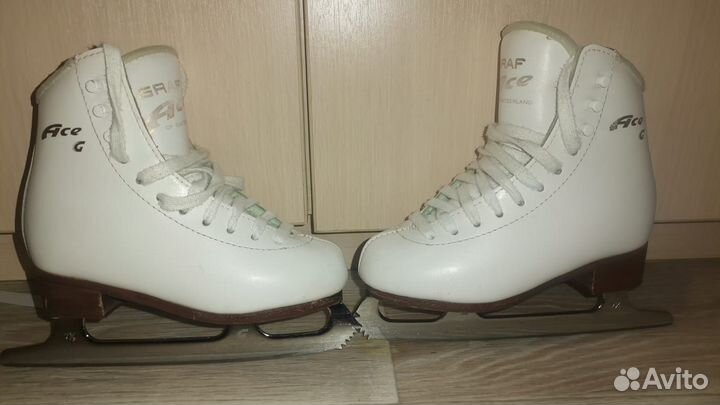Фигурные коньки Graf ACE Лезвия Graf M IV