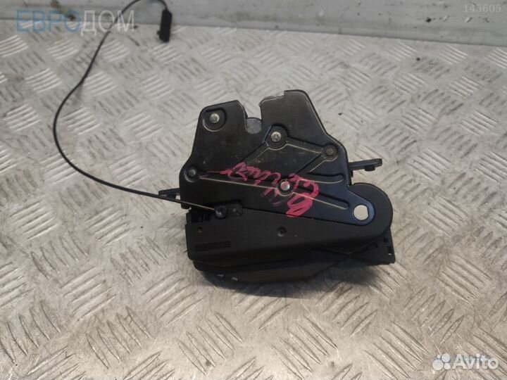 Замок багажника верхний на BMW E53 s1144466