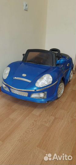 Детский электромобиль