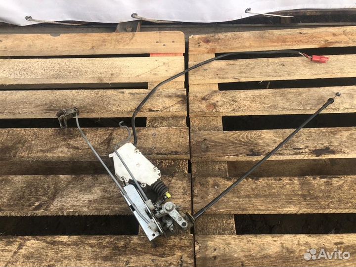 1940920 Замок двери Scania