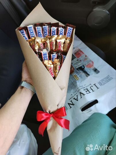 Сладкие букеты из конфет