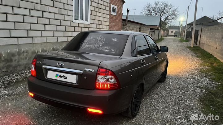 LADA Priora 1.6 МТ, 2013, 285 468 км