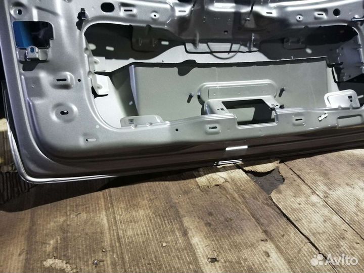 Дверь багажника VW Golf Pluse, 2010