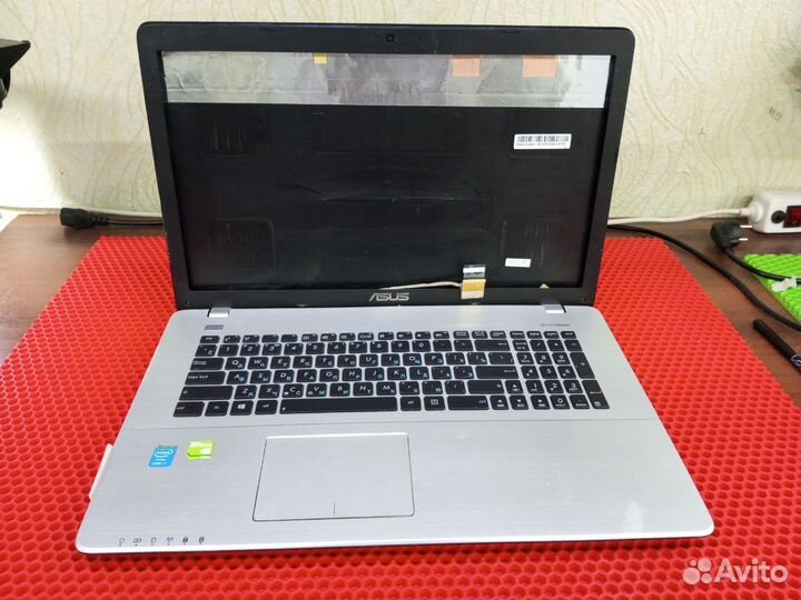 Ноутбук Asus K750J (разбор)