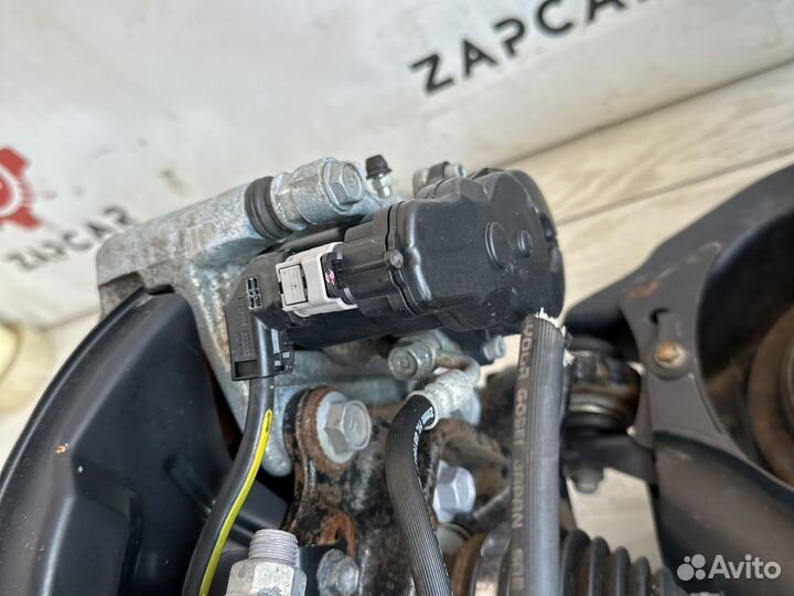 Lexus RX4 Задний суппорт 3.5 4WD L/R