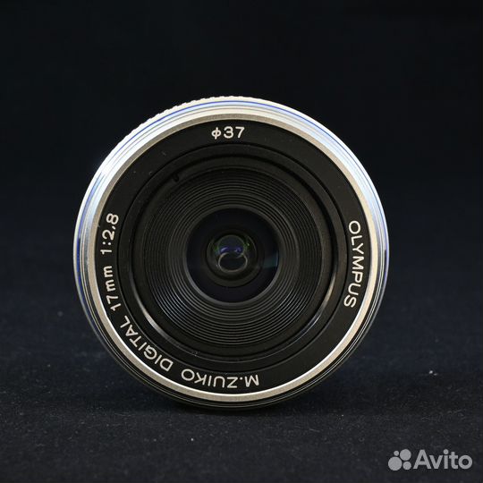 Olympus 17 2.8