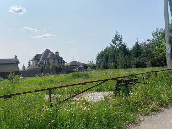 Участок 8 сот. (ИЖС)